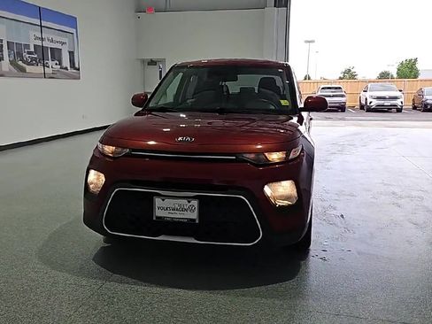 Used 2020 Kia Soul S FWD image 3