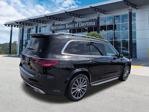 Used 2024 Mercedes-Benz GLS 580 4MATIC w/ Warmth & Comfort Package image 4