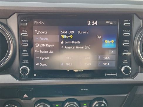 Used 2020 Toyota Tacoma TRD Off-Road image 16