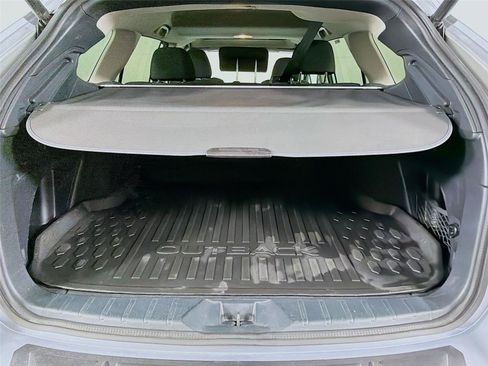 Used 2022 Subaru Outback Premium AWD/4WD image 26