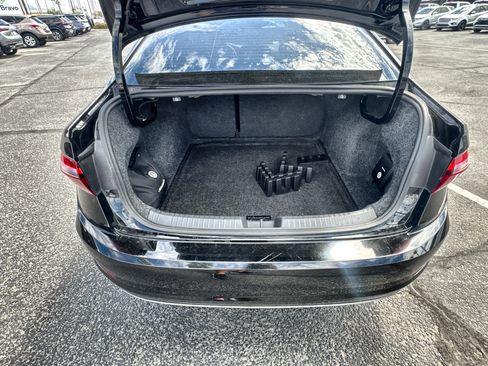 Used 2020 Volkswagen Jetta SE image 26