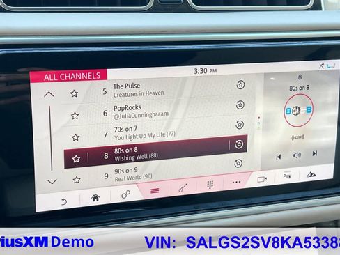 Used 2019 Land Rover Range Rover HSE image 30