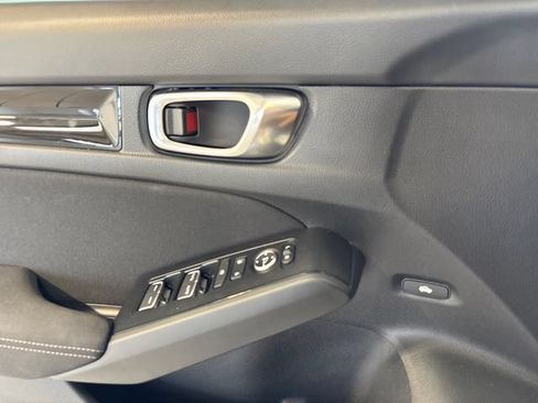 Certified 2025 Honda Civic Sport image 16