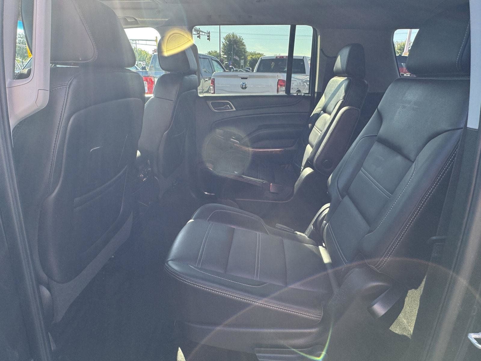 Used 2015 GMC Yukon XL Denali w/ Open Road Package AWD/4WD image 34