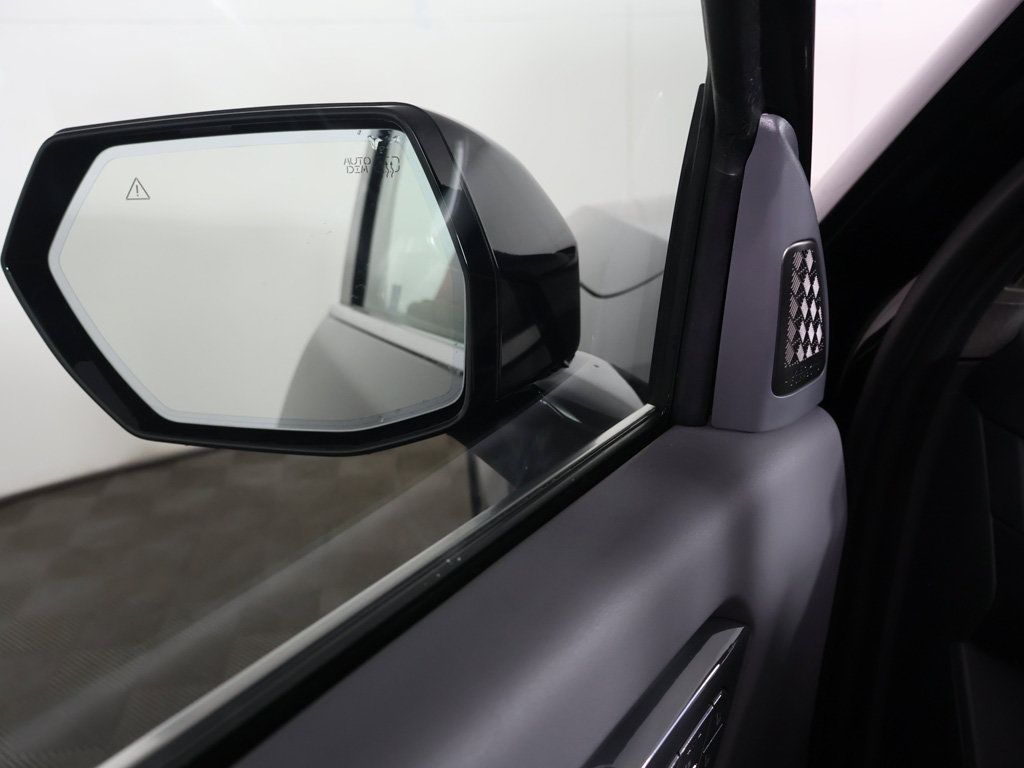 Used 2024 Kia EV9 Land AWD/4WD image 40
