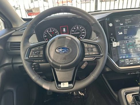 Used 2026 Subaru Crosstrek 2.5i Limited AWD/4WD image 12