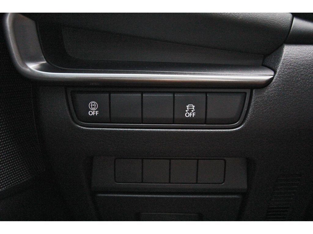 Used 2021 MAZDA MAZDA3 s FWD image 20
