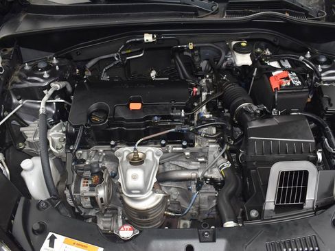 Used 2023 Honda HR-V LX image 12