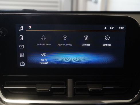 Used 2025 Chevrolet Trax ACTIV w/ Driver Confidence Package image 21