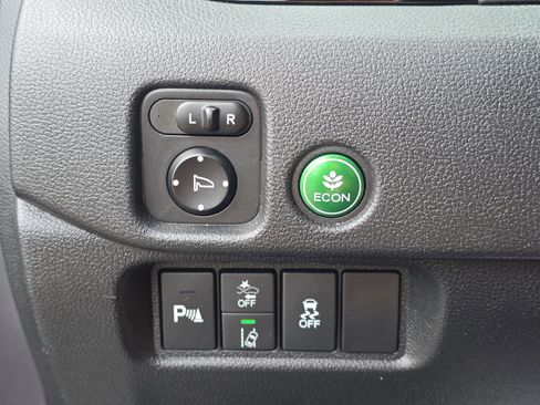 Used 2019 Honda Pilot Touring image 34