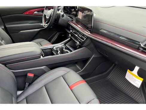 Used 2026 Chevrolet Traverse RS w/ LPO, Floor Liner Package AWD/4WD image 14