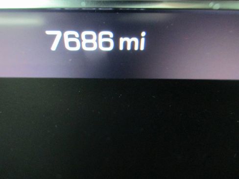 Used 2025 GMC Sierra 1500 Elevation w/ Elevation Premium Package image 33