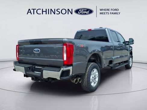 Used 2026 Ford F250 XLT AWD/4WD image 5