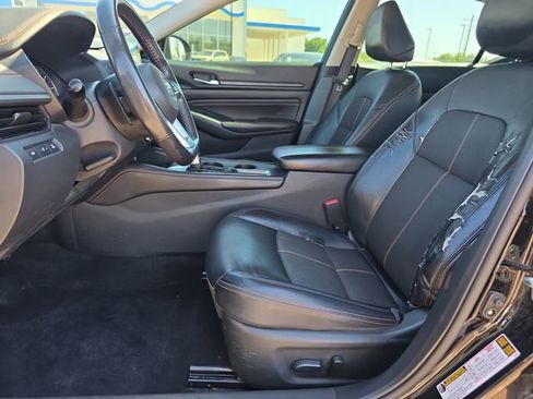 Used 2022 Nissan Altima 2.5 SR FWD image 10