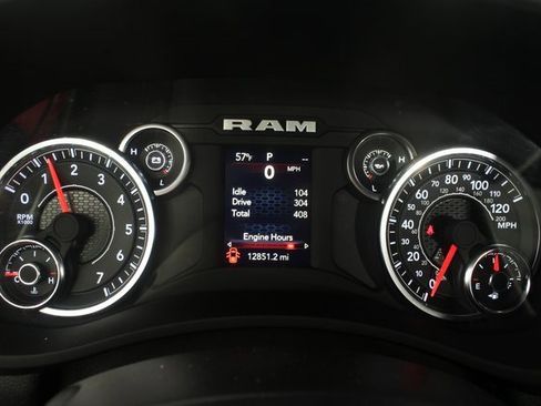 Used 2024 RAM 2500 Big Horn w/ Bed Utility Group image 11