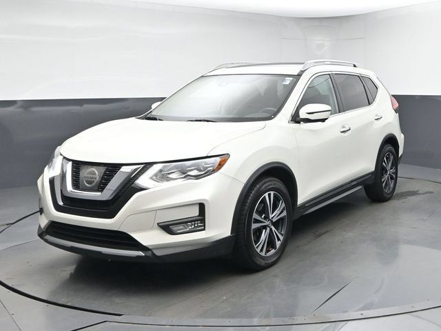 Used 2017 Nissan Rogue SL w/ SL Premium Package FWD image 3