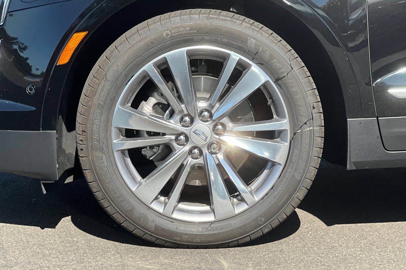 Used 2025 Cadillac XT5 Premium Luxury w/ Technology Package AWD/4WD image 43
