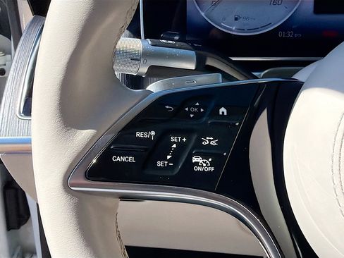 Used 2022 Mercedes-Benz S 500 4MATIC image 35