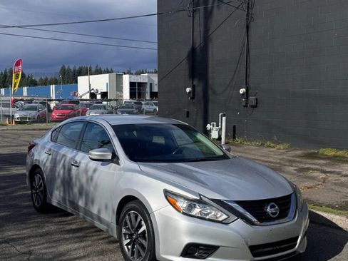 Used 2017 Nissan Altima 2.5 SL image 1