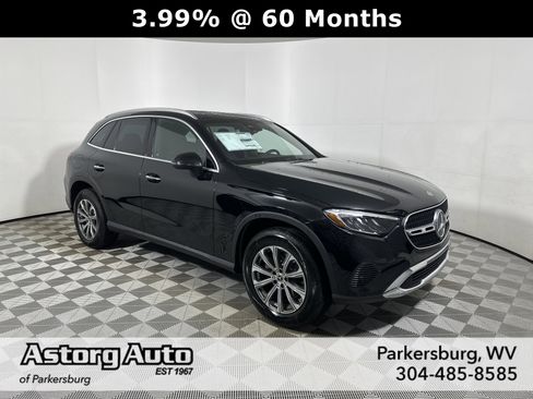 Used 2026 Mercedes-Benz GLC 300 4MATIC image 1