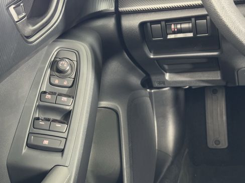 New 2025 Subaru Crosstrek 2.0i Premium image 21