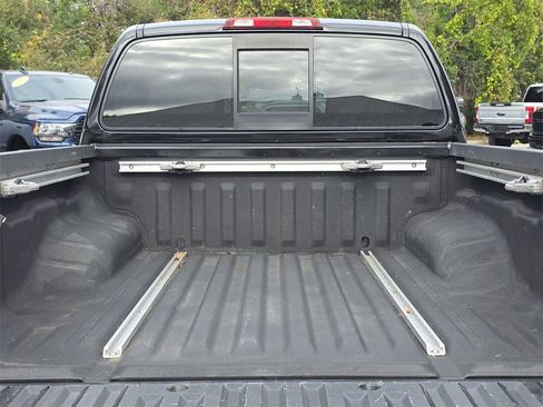 Used 2019 Nissan Frontier SV w/ Value Truck Package image 9