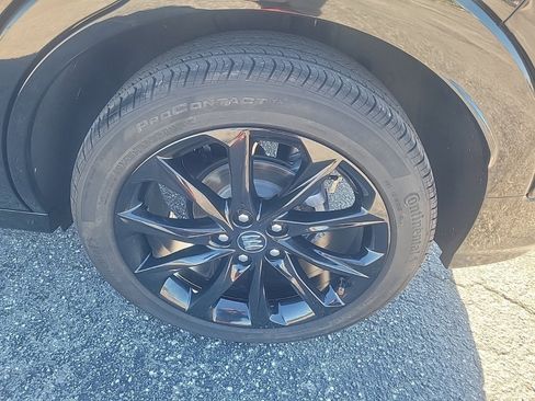 Used 2024 Buick Encore GX Sport Touring w/ Experience Buick Package image 9