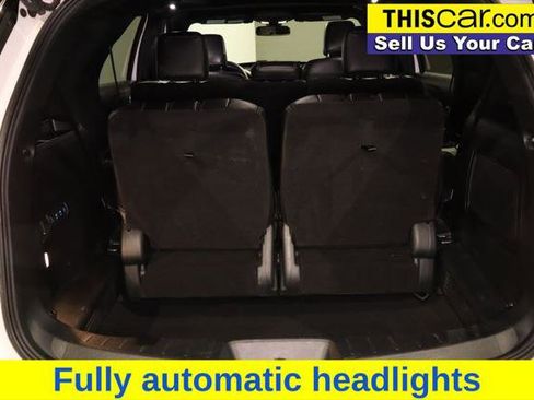 Used 2018 Ford Explorer Limited w/ Ford Safe & Smart Package image 22