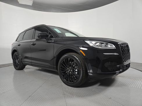 New 2026 Lincoln Corsair Grand Touring AWD/4WD image 2