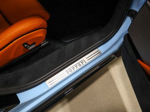 Used 2025 Ferrari Purosangue AWD/4WD image 41