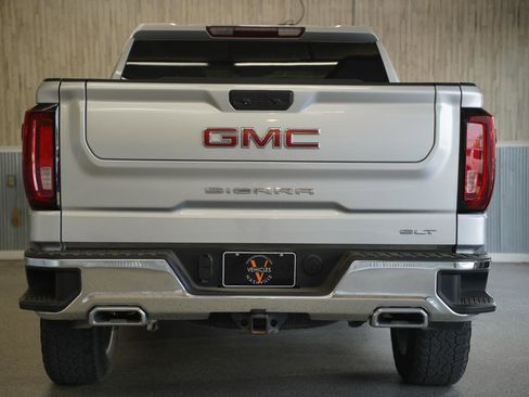 Used 2022 GMC Sierra 1500 SLT image 9