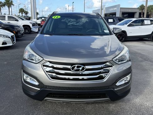 Used 2016 Hyundai Santa Fe Sport 2.0T w/ Option Group 05 FWD image 9