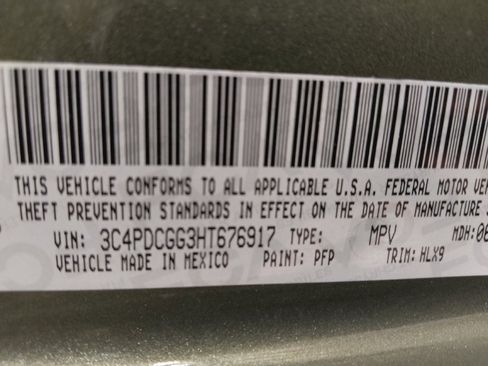 Used 2017 Dodge Journey Crossroad w/ Rear Seat Video Group I image 33