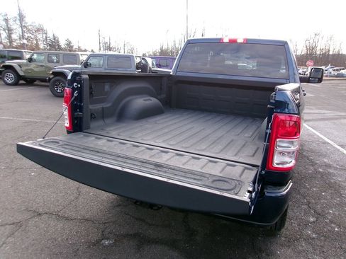 Certified 2024 RAM 2500 Big Horn w/ Sport Appearance Package image 18