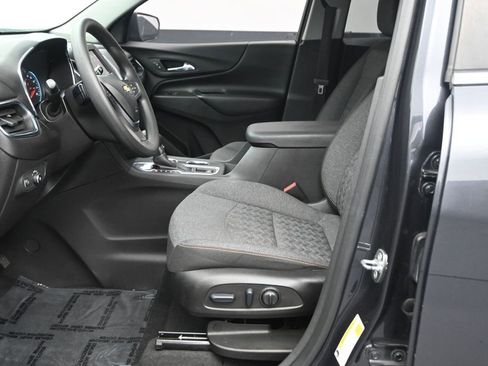 Used 2023 Chevrolet Equinox LT FWD image 11