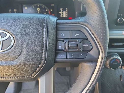 Certified 2025 Toyota 4Runner SR5 image 27