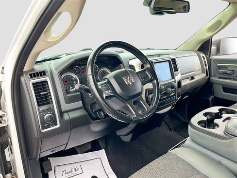 Used 2019 RAM 1500 Big Horn image 9