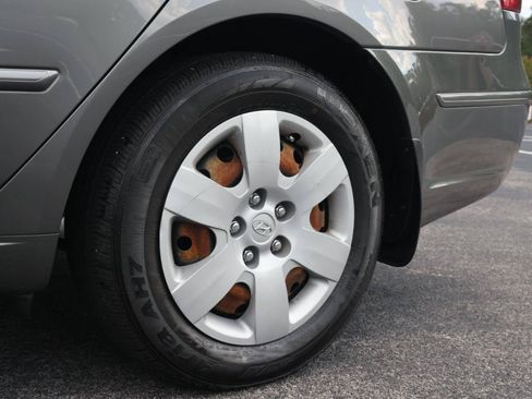 Used 2010 Hyundai Sonata GLS FWD image 32