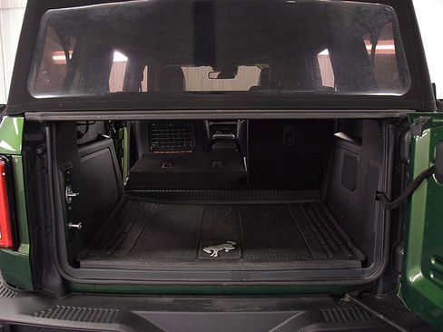 Used 2023 Ford Bronco Badlands image 35
