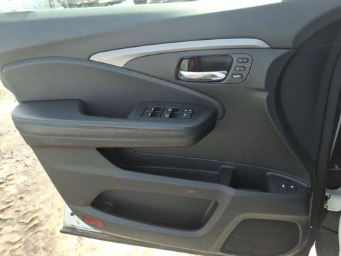 Used 2021 Honda Pilot Special Edition image 13