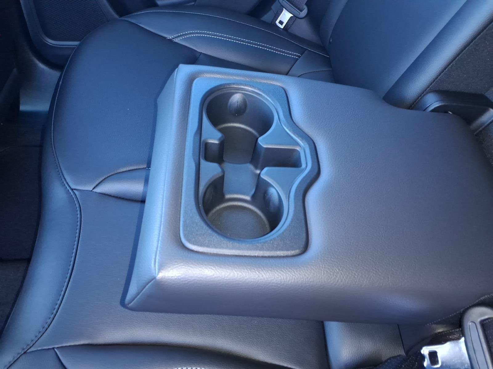 New 2026 Jeep Compass Limited AWD/4WD image 9