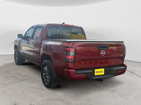 Certified 2025 Nissan Frontier SV w/ SV Convenience Package AWD/4WD image 2
