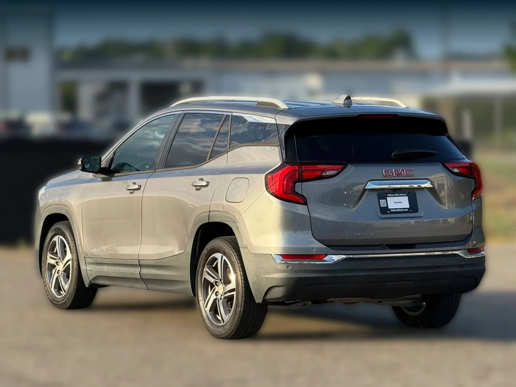 Used 2018 GMC Terrain SLT w/ Preferred Package FWD image 10