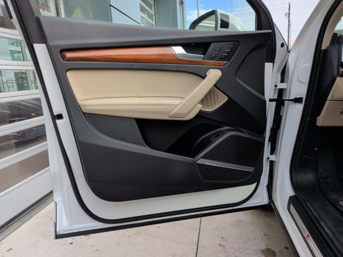 Used 2023 Audi Q5 2.0T Premium Plus w/ Premium Plus Package image 14