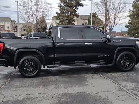 Used 2023 GMC Sierra 1500 Denali w/ Technology Package image 9