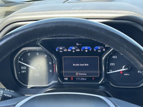 Certified 2021 GMC Yukon XL SLT w/ SLT Luxury Package AWD/4WD image 26