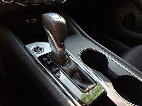 Used 2022 Nissan Altima 2.5 SV image 14