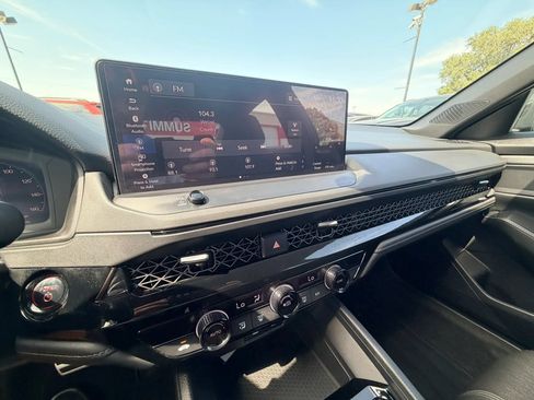 Used 2024 Honda Accord Sport image 18
