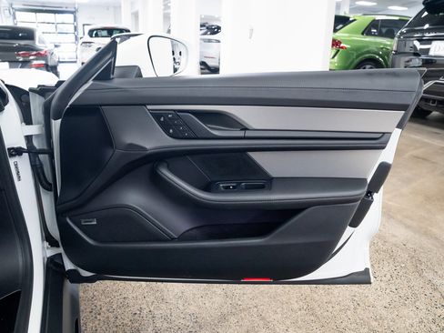 Used 2024 Porsche Taycan GTS image 25