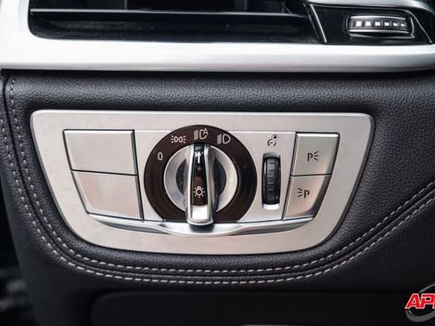 Used 2020 BMW 740i w/ Cold Weather Package RWD image 56